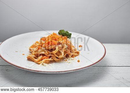 Creamy Sauce Pasta With Ebiko