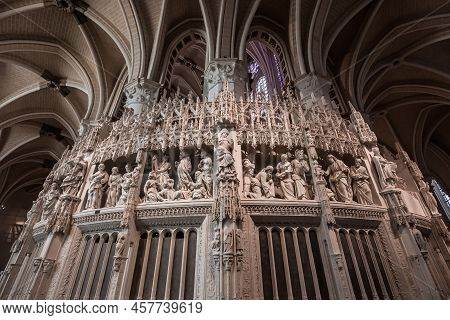 Cathedral Of Our Lady Of Chartres , France, Interiors