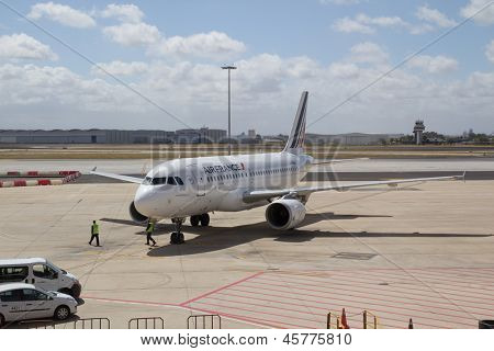 Sevilla, Španělsko - 17. května: Air France-KLM letadla na letišti Seville na 17 května 2013 v Sevill