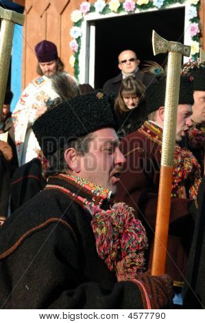 Hutsul es cantar villancicos