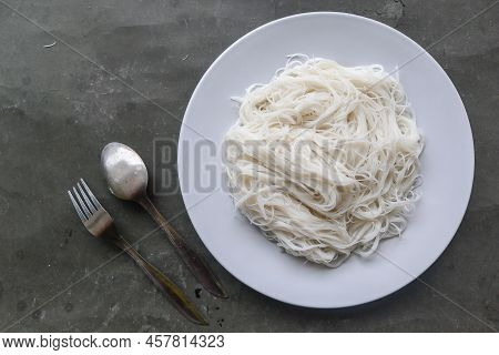 Bihun Or Vermicelli Or  Rice Noodles Or Angel Hair Isolated On Black Background