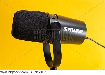 Tyumen, Russia-april 09, 2022: Professional Microphone Shure Mv 7. On A Yellow Background