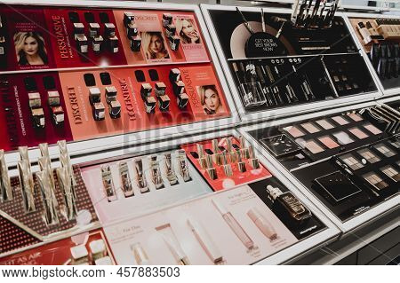 Phuket, Thailand - May 29, 2022: A Rows Of Estee Lauder Brand Lipsticks In A Case On The Supermarket
