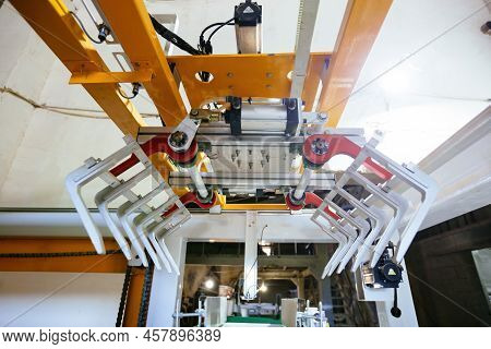 Lifting Jaw Grip Of Bag Stacking Machine