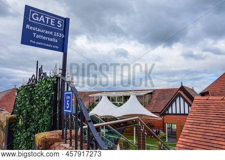 Chester, Uk: Jul 3, 2022: A Sign Marks The Entrance To The Tattersalls Enclosure And 1539 Restaurant