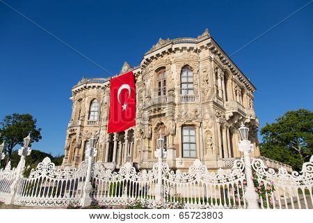 Kucuksu Palace