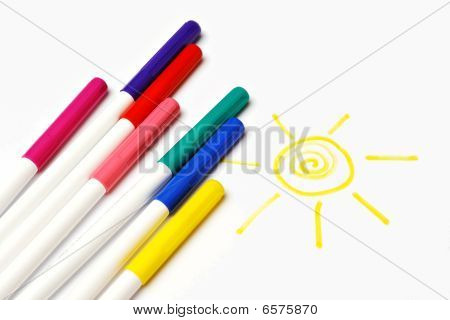 Kleur vilt tip pennen en zon