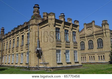 KIEV, UKRAINE - 26 MAY 2014:Historica area of the campus of Polytechnic University. May 26 , 2014 in Kiev, Ukraine 