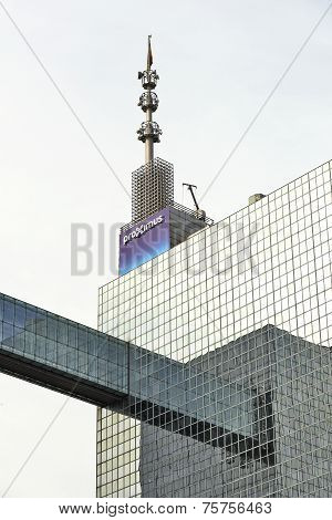 Skybridge Connecting Proximus - Belgacom Tower I And Ii