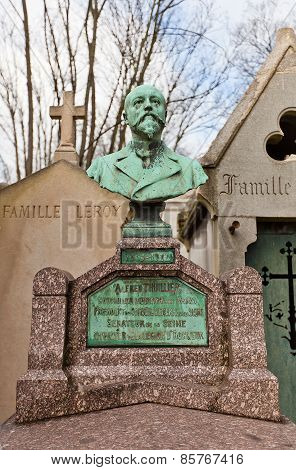 Grave Of Alfred Thuillier In Paris