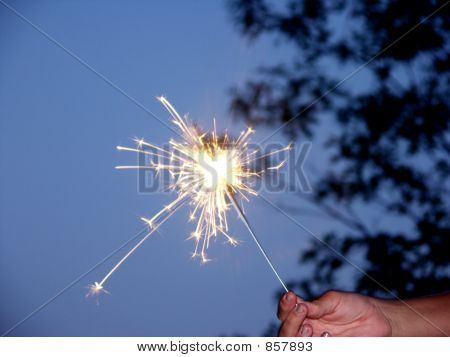 Sparklers di notte 