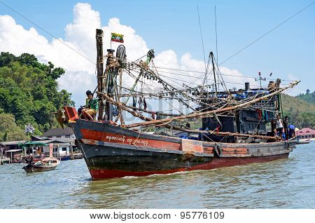 Myanmar Fishing Boat In Thai Sea Near Ranong Fish Market.