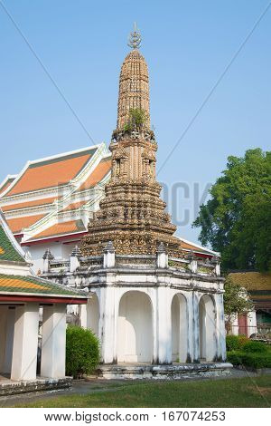 Old prang of Wat Thepthidaram Worawihan Sunny day. Bangkok, Thailand