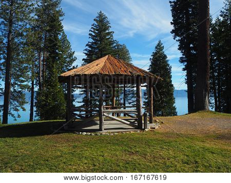 Romantic altan in Lake Tahoe area, ready for wedding?