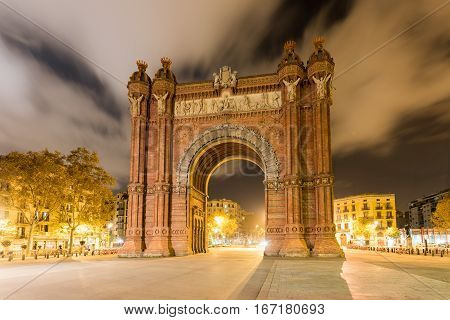 Arc De Triomf - Barcelona, Spain