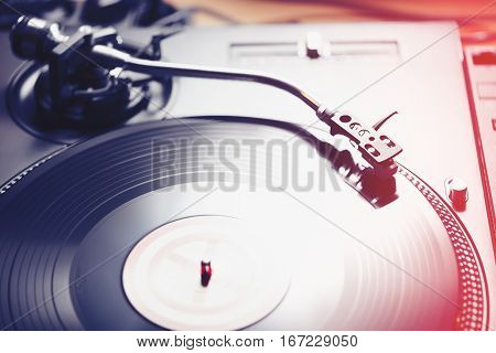 Professional Turntable Audio Vinyl Record Music Player