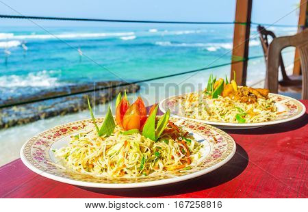 The Noodles With Vegetables
