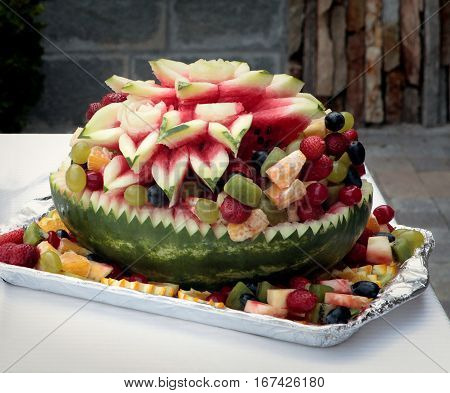 carving a watermelon for newlyweds weddingar rangement