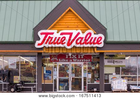 AMERY WI/USA - JANUARY 22 2017: True Value hardware store exterior and logo. The True Value Company is an American retailer-owned hardware cooperative.