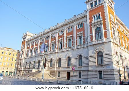 Rome, Italy-august 8: The Palazzo Montecitorio On August 8, 2013 On Piazza Del Parlamento In Rome It