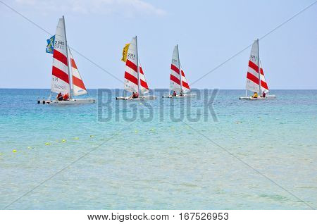 Saint-malo-july 22: Group Of People Learning Catamaran Sailing On The Coast Of Saint-malo France On 