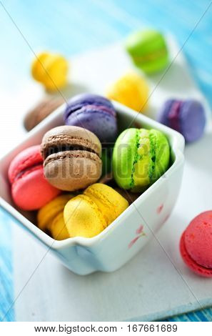 Color Macaroons
