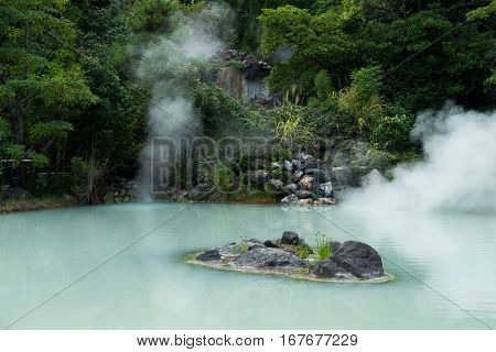 White pond hell in Beppu city