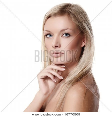 Portret piękne kobiece kobieta model na białym tle