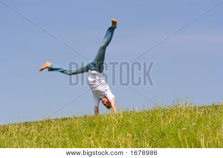 Acrobatic Feat