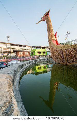 Suphannahong Boat(swan boat) WAT CHA LOR TEMPLE NONTHABURI Thailand