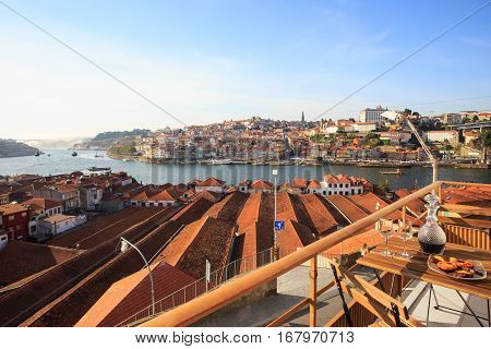 Relaxing balcony with Port wine with a view over the river Douro