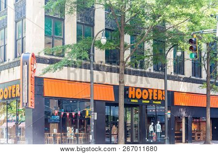 Atlanta, Georgia - May 3, 2015: Atlanta, Georgia - May 3, 2015:  Hooters, Inc. Is The Trade Name Of 