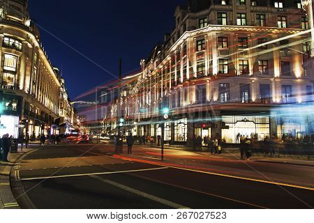 London United Kindom, October 25 2018: Night Scene Of London City United Kingdom With The Moving Red