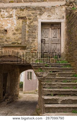 A Building In The Historic Hill Village Of Oprtalj In Istria, Croatia