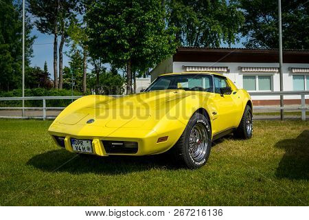 Paaren Im Glien, Germany - May 19, 2018: Sports Car Chevrolet Corvette Stingray Coupe, 1976. Die Old