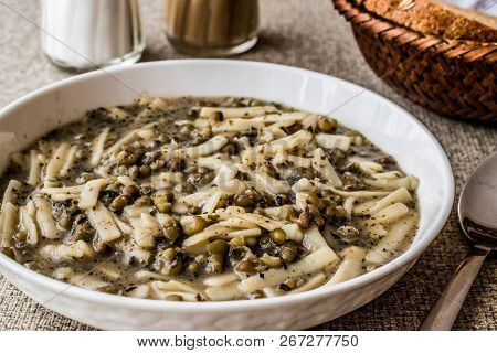 Turkish Mas Fasulyesi Corbasi / Mung Bean Soup.