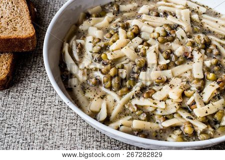 Turkish Mas Fasulyesi Corbasi / Mung Bean Soup With Bran Bread.