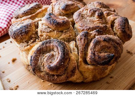 Turkish Hashasli Corek / Pastry With Poppy Seeds.
