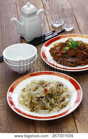 fenpi, green bean sheet jelly noodles with pickled cabbage and minced pork meat, chinese home cooking