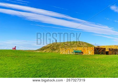Aulac, Canada - September 23, 2018: View Of The Historical Fortress Of Fort Beausejour, With A Guita
