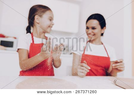 Good Mood And Happy Day With Mom. Home And Good Mood. People Love Time Together. Flour With Girl And