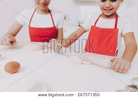 Good Work For Young Girl And Beautiful Mom. Girl Bake A Cake With Mom For Breakfast. Happy Time With