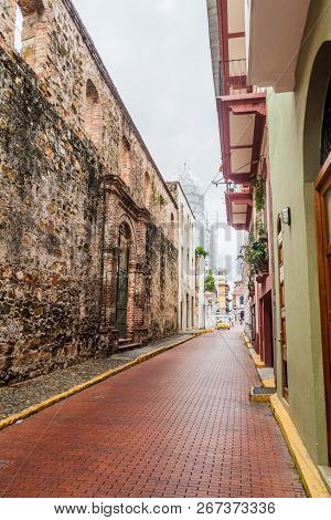 Narrow Alley And Ruined La Compania De Jesus Church In Panama City
