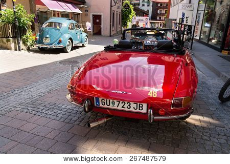 Saalbach-hinterglemm, Austria - June 21 2018: Vintage Car Alfa Romeo 1750 Cabriolet Oldsmobile Veter