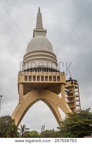 Sambodhi Chaithya Buddha Jayanthi Chaithya Stupa In Colombo, Sri Lanka
