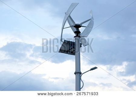 Lamp Post With Solar And Wind Energy