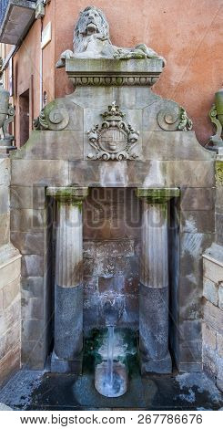 Font Del Lleo, Hot Spring At Caldes De Montbui, Catalonia, Spain. Water Temperature 76 ºc.