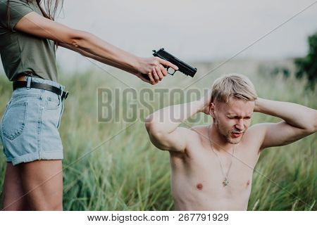 The Girl Sent A Gun To A Man Who Is Suspected Of Treason
