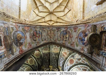 Tomar, Portugal - June 24, 2018:  Looking Up The Tall And Superbly Decorated Triumphal Arch At The E