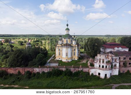 Cathedral Of The Ascension Of The Lord. Spaso-sumorin Monastery. Totma. Vologda Region. Russia. View